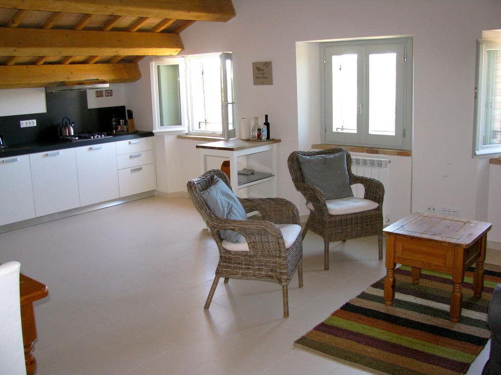 La Giravolta Country House Barchi Esterno foto